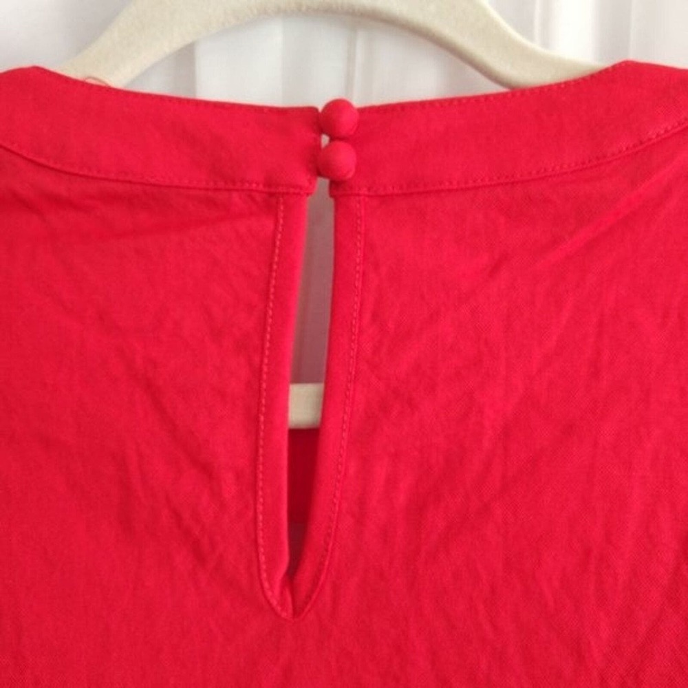 Adelyn Rae Womens Top Red Twist Front Keyhole Size S New - Picture 8 of 8